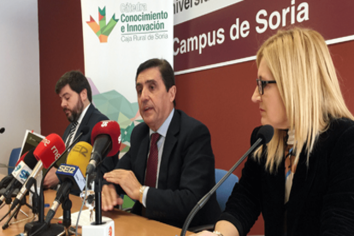 Rueda de prensa balance primeros meses de la catedra de innovación de Caja Rural