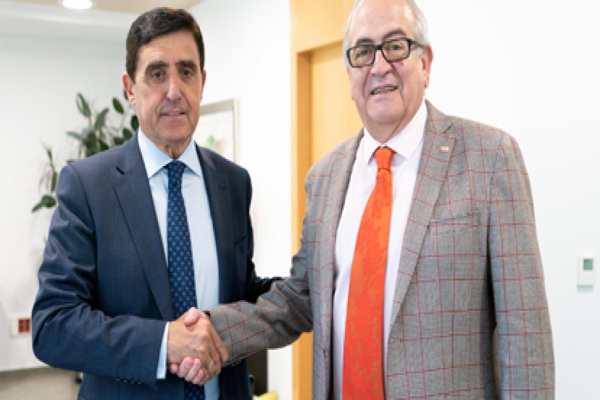 Acuerdo de renovación del convenio entre Caja Rural de Soria y Cruz Roja en materia de empleo juvenil